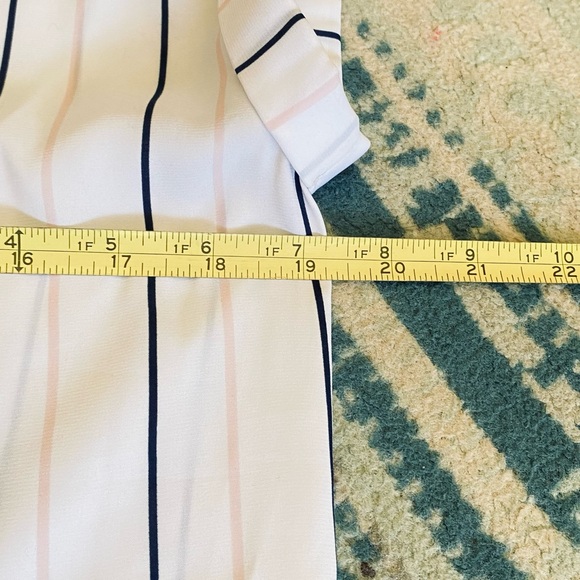 Express boxy blouse - Picture 3 of 6